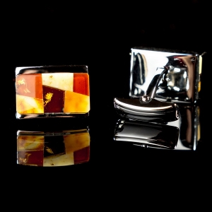 Запонки янтарные