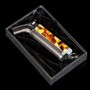 Янтарная зажигалка