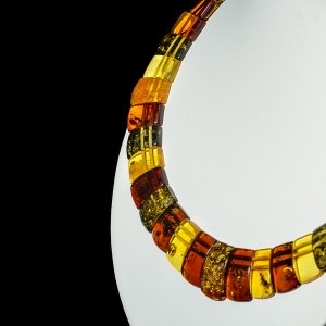 Ново изготовленные ожерелья