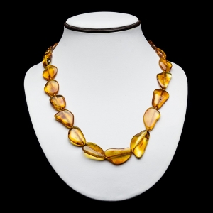 Бусы полированные