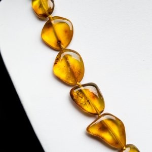 Бусы полированные