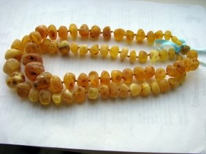 Неполированные бусы