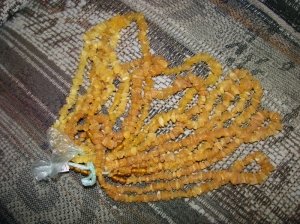 Неполированные бусы