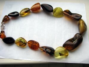 Бусы на шею