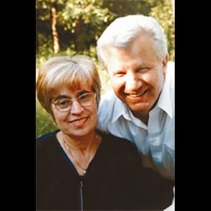 Семейное фото для изготовления портрета. Изготовление янтарных портретов по фото в Киеве.