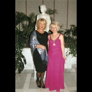 Женское фото для изготовления портрета из янтаря